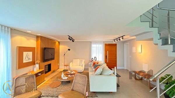 Casa de Condomínio à venda com 3 quartos, 364m², 3 suítes, 2 vagas, Avenida Coronel Marcos no bairro Pedra Redonda em Porto Alegre