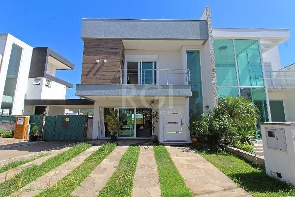 Casa de Condomínio à venda com 3 quartos, 160m², 1 suíte, 3 vagas, Rua Eroni Soares Machado no bairro Aberta dos Morros em Porto Alegre