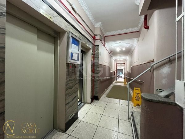 Apartamento à venda com 2 quartos, 69m², Rua Riachuelo no bairro Centro Histórico em Porto Alegre