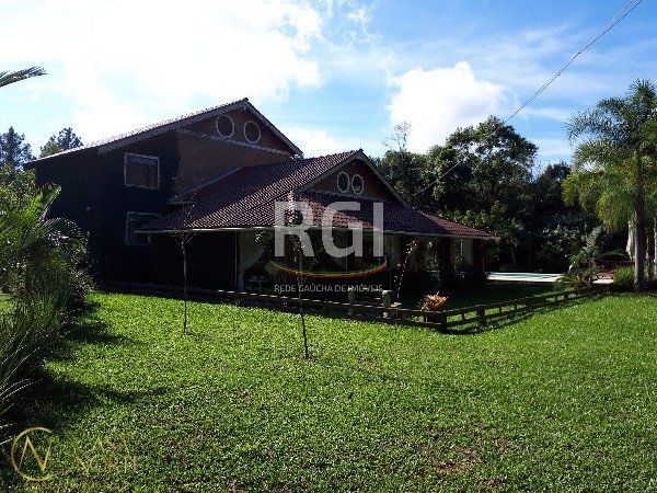Sítio à venda com 3 quartos, 364m², 1 suíte, 2 vagas, Beco Passo da Taquara no bairro São Caetano em Porto Alegre