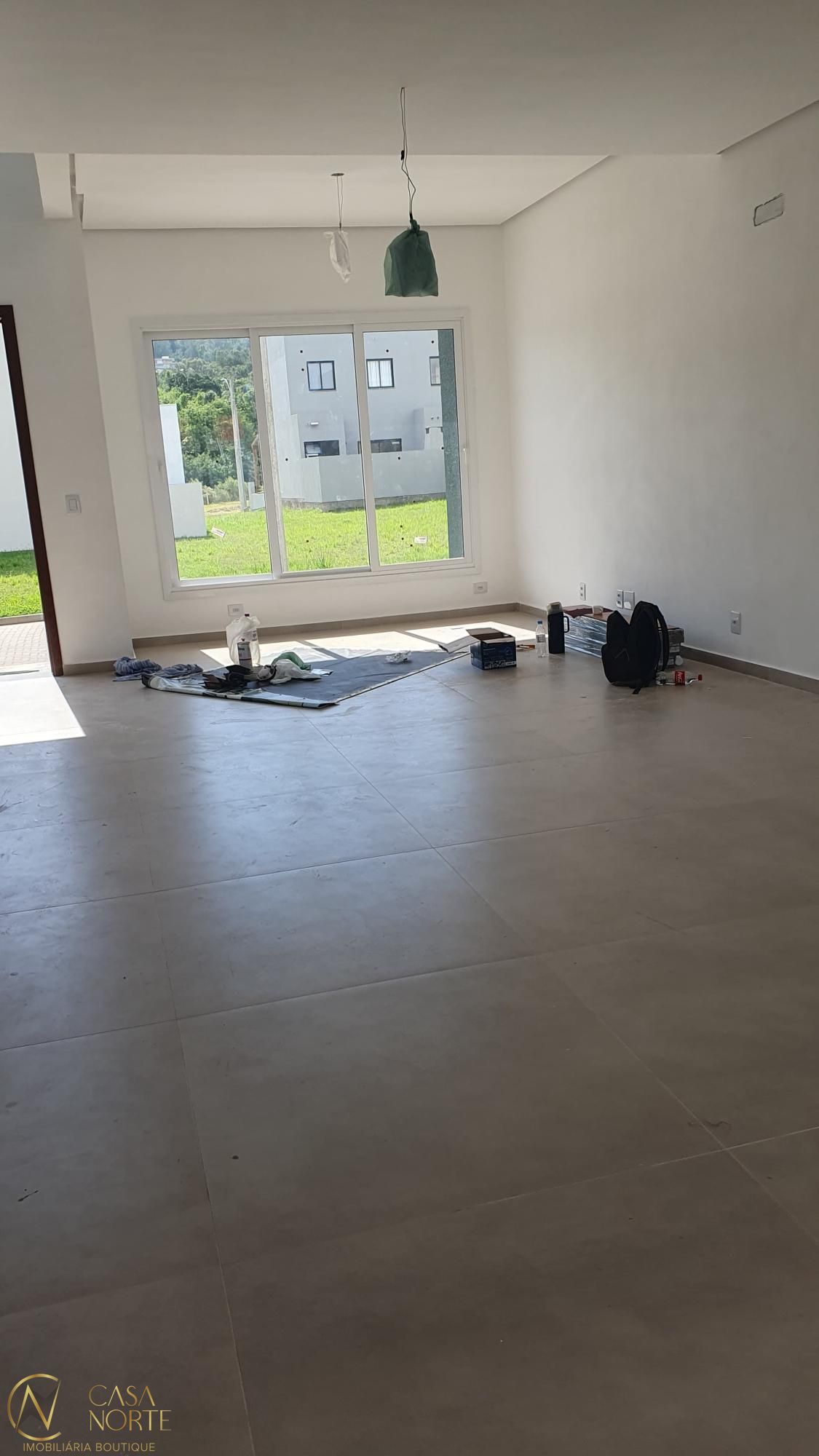 Casa de Condomínio à venda com 3 quartos, 115m², 1 suíte, 2 vagas, Estrada Jorge Pereira Nunes no bairro Campo Novo em Porto Alegre
