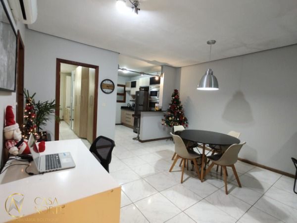 Casa à venda com 2 quartos, 79m², 1 suíte, 1 vaga, Rua Constantino Fernando Onorato Bottin no bairro Hípica em Porto Alegre