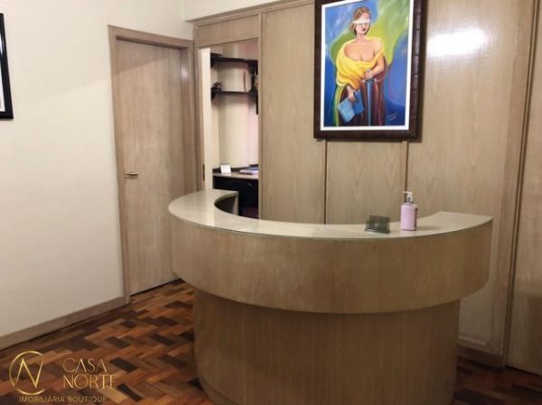 Sala Comercial à venda , 49m², Rua Vigario José Inácio no bairro Centro Histórico em Porto Alegre