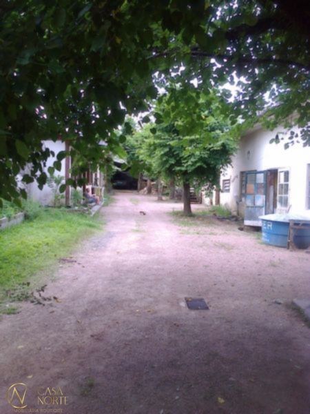 Terreno à venda  com 1577m², Rua Doutor Pereira Neto no bairro Tristeza em Porto Alegre