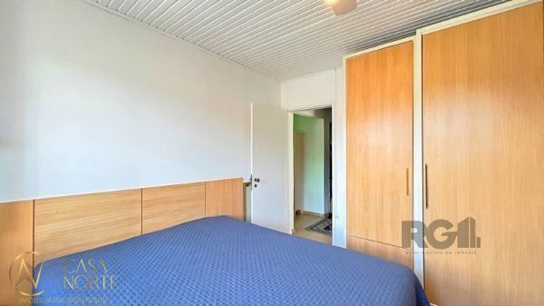 Casa à venda com 3 quartos, 204m², 1 suíte, 3 vagas, Rua Conselheiro Xavier da Costa no bairro Ipanema em Porto Alegre