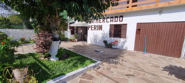 Casa à venda com 4 quartos, 200m², Rua Rubem Pereira Torelly no bairro Restinga em Porto Alegre