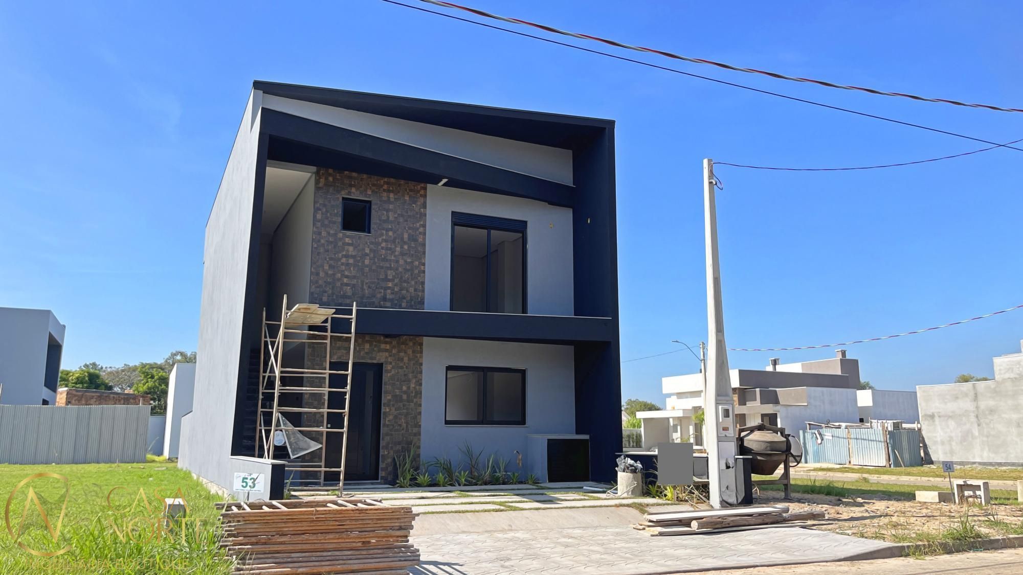 Casa de Condomínio à venda com 3 quartos, 140m², 1 suíte, 2 vagas, Avenida Juca Batista no bairro Hípica em Porto Alegre