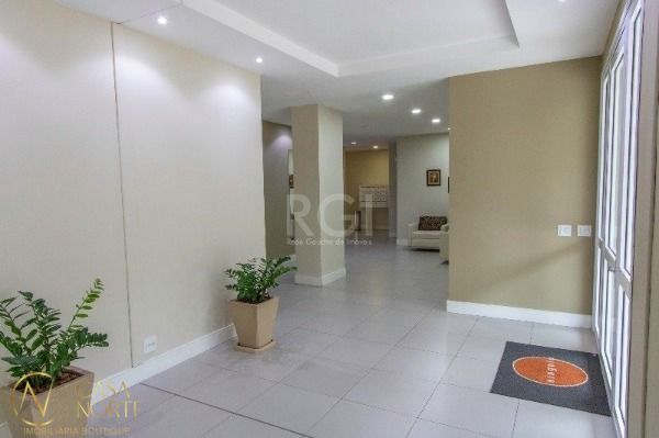 Apartamento à venda com 2 quartos, 69m², 1 suíte, 1 vaga, Rua Doutor Pereira Neto no bairro Tristeza em Porto Alegre