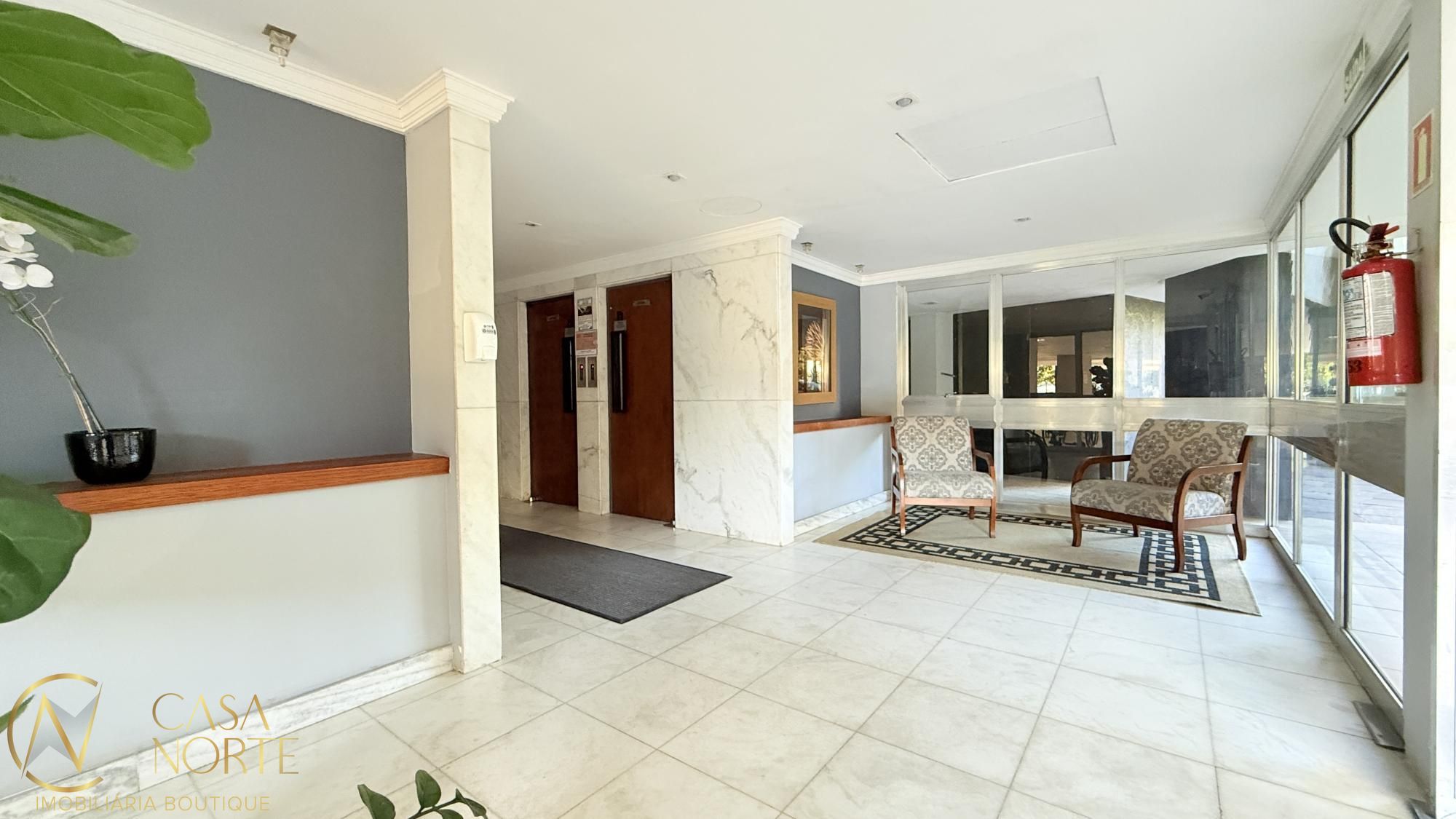 Apartamento à venda com 3 quartos, 106m², 1 suíte, 1 vaga, Rua Anita Garibaldi no bairro Boa Vista em Porto Alegre