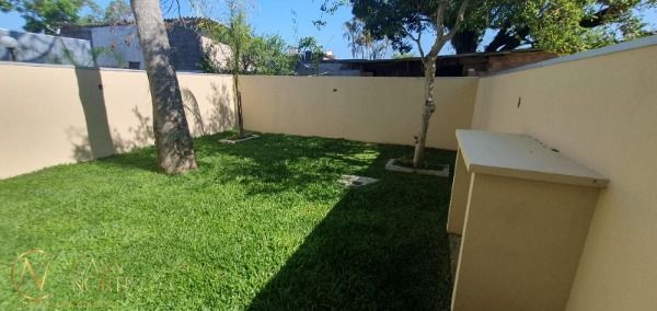 Casa de Condomínio à venda com 3 quartos, 65m², 2 vagas, Rua Criciuma no bairro Guarujá em Porto Alegre