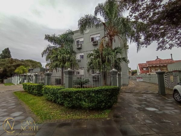 Apartamento à venda com 3 quartos, 74m², 1 suíte, 1 vaga, Rua Porto Calvo no bairro Ipanema em Porto Alegre