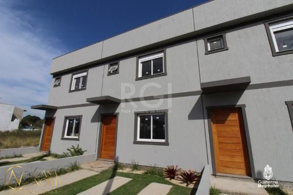 Casa à venda com 3 quartos, 87m², 1 suíte, 1 vaga, Rua Antônio Pinheiro Cabral no bairro Aberta dos Morros em Porto Alegre