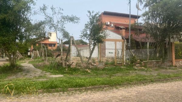 Terreno à venda  com 385m², Rua Otelo Rosa no bairro Ipanema em Porto Alegre