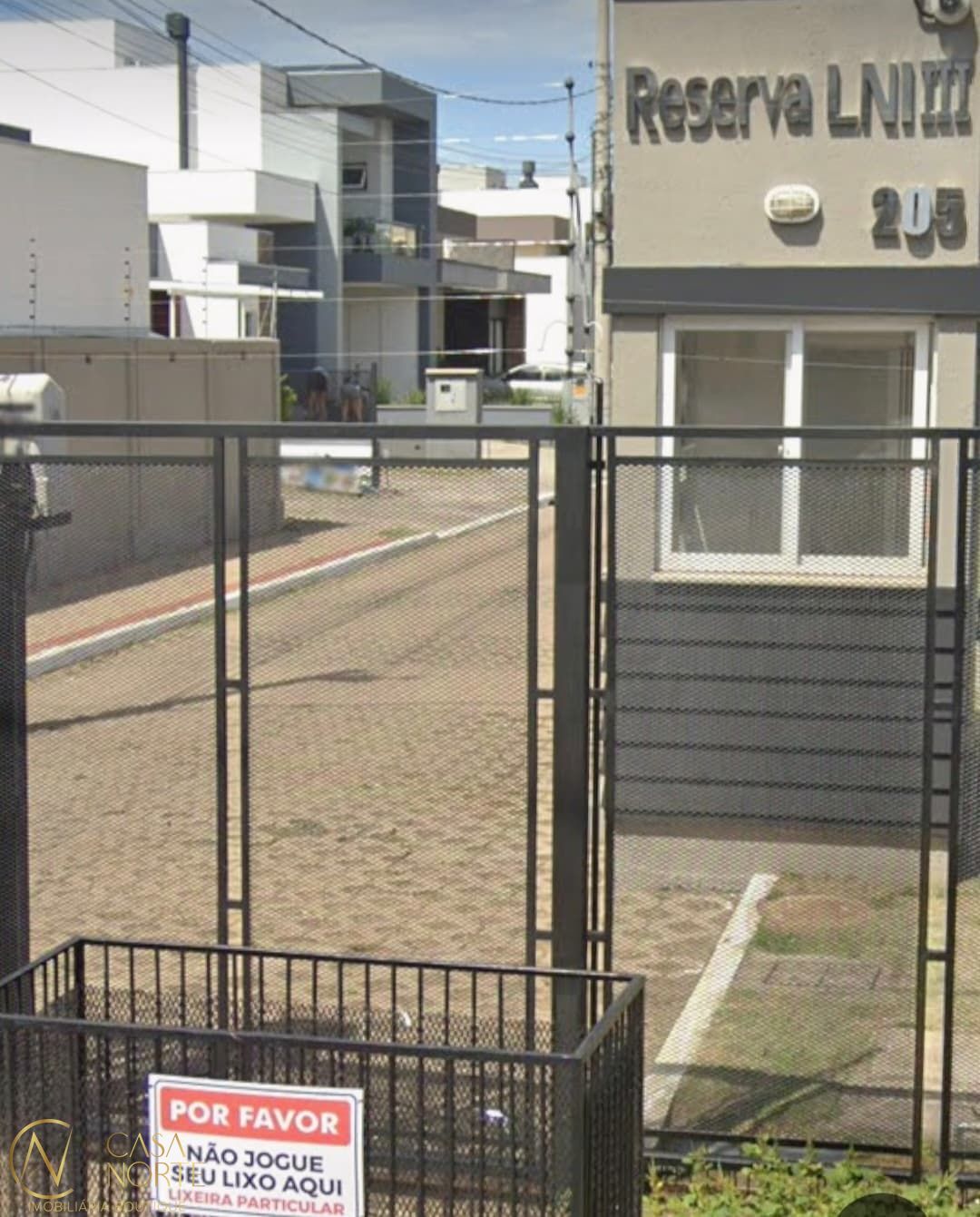 Casa de Condomínio à venda com 3 quartos, 140m², 1 suíte, 2 vagas, Rua Irany de Oliveira Sant'anna no bairro Hípica em Porto Alegre