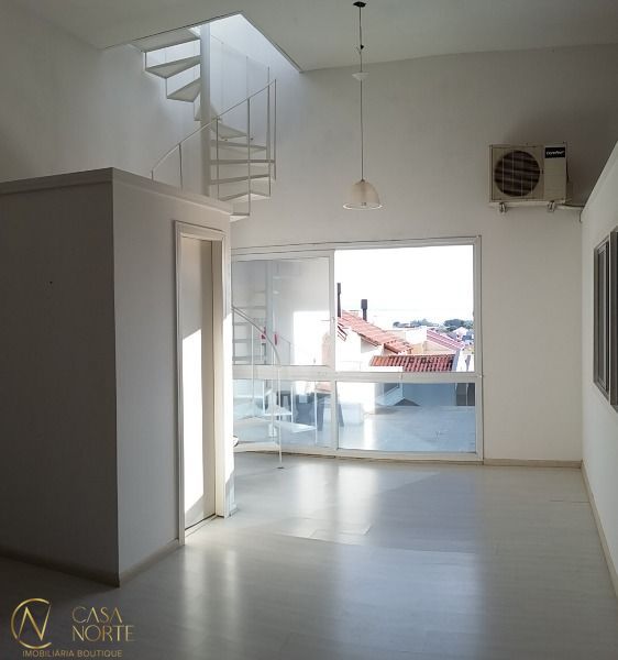 Loft à venda com 1 quarto, 200m², 1 suíte, 4 vagas, Rua Henrique Anawate no bairro Guarujá em Porto Alegre