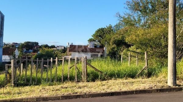 Terreno à venda  com 235m², Rua Claudio da Silva Pinto no bairro Espírito Santo em Porto Alegre