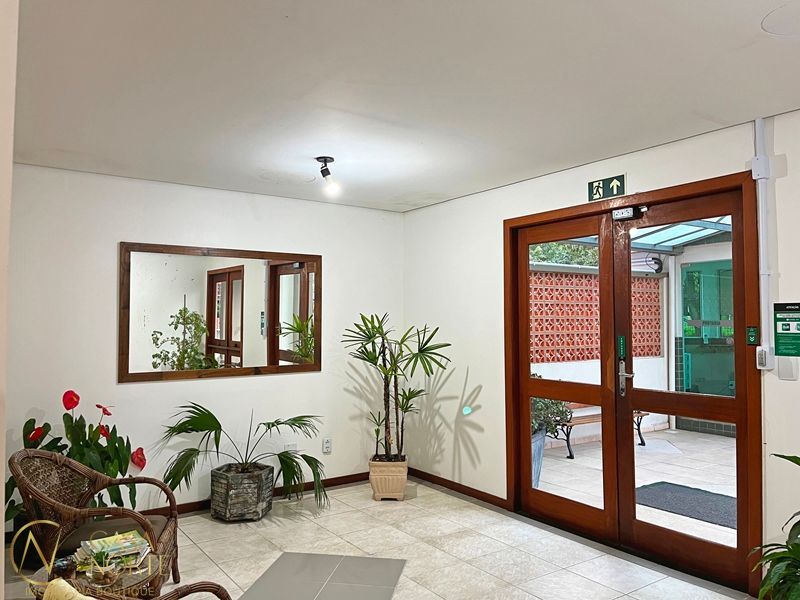 Apartamento à venda com 2 quartos, 59m², 1 vaga, Avenida da Cavalhada no bairro Cavalhada em Porto Alegre
