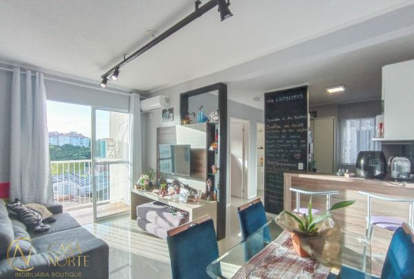 Apartamento à venda com 2 quartos, 52m², 1 vaga, Rua Joaquim de Carvalho no bairro Vila Nova em Porto Alegre