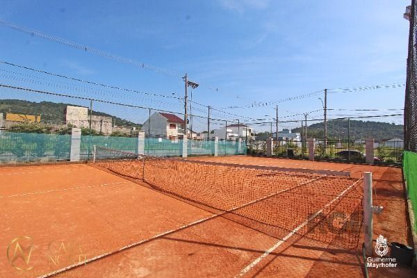 Terreno à venda  com 154m², Rua Monsenhor Augusto Dalvit no bairro Aberta dos Morros em Porto Alegre