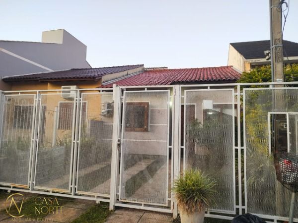 Casa à venda com 2 quartos, 79m², 1 suíte, 1 vaga, Rua Constantino Fernando Onorato Bottin no bairro Hípica em Porto Alegre