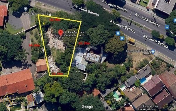 Terreno à venda  com 590m², Avenida Juca Batista no bairro Cavalhada em Porto Alegre
