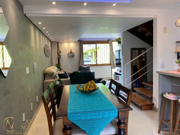 Casa de Condomínio à venda com 3 quartos, 100m², 1 suíte, 2 vagas, Avenida da Serraria no bairro Espírito Santo em Porto Alegre