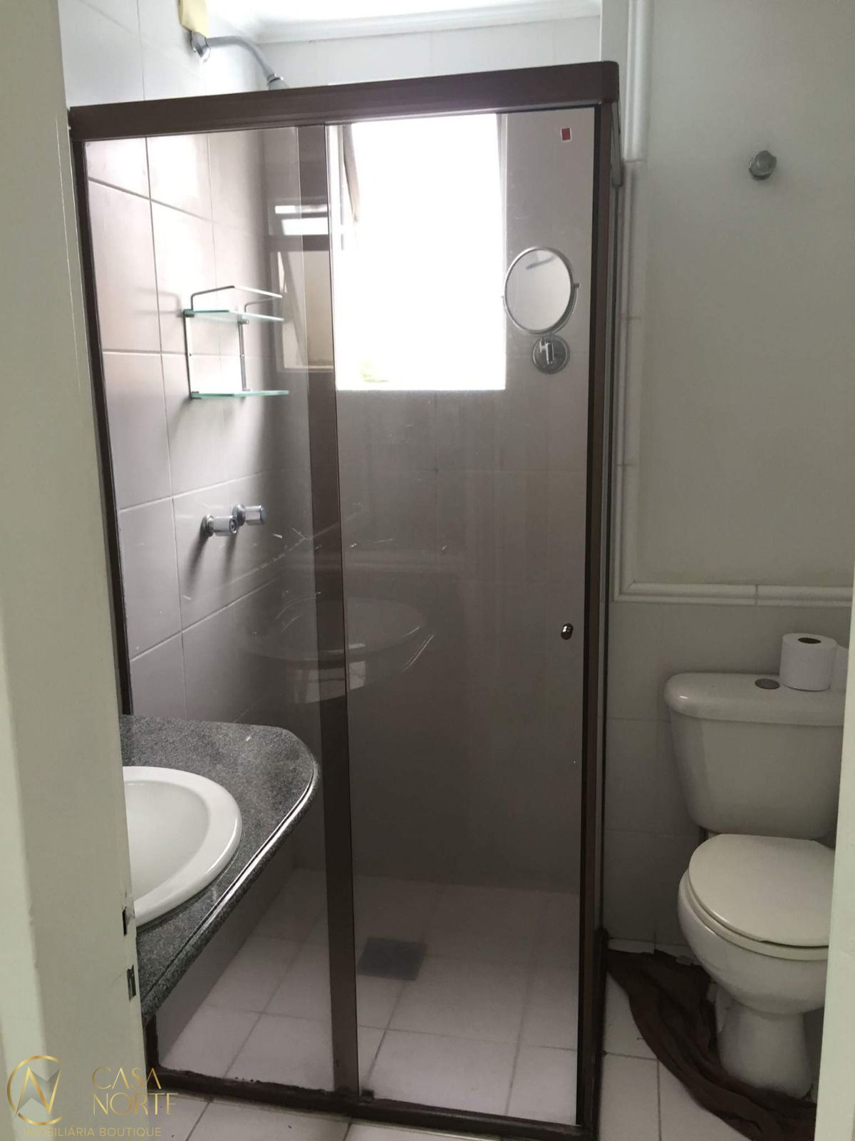 Apartamento à venda com 2 quartos, 55m², 1 vaga, Rua Joaquim de Carvalho no bairro Vila Nova em Porto Alegre