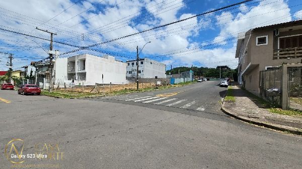 Terreno à venda  com 349m², Rua Luzinete Alves Aragon no bairro Hípica em Porto Alegre