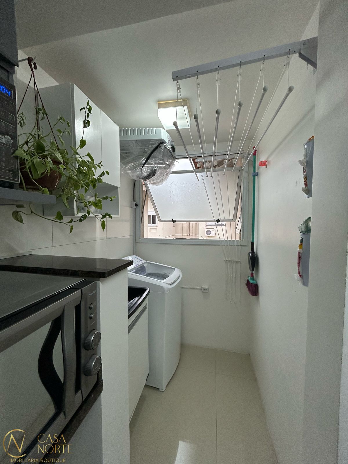Apartamento à venda com 3 quartos, 56m², 1 vaga, Avenida Juca Batista no bairro Hípica em Porto Alegre