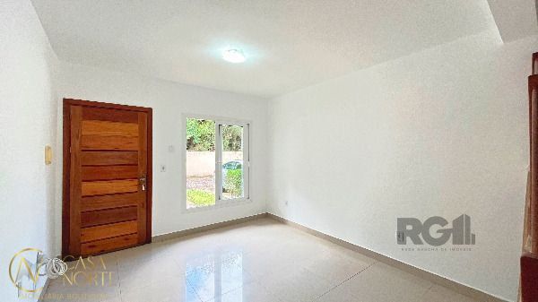 Casa de Condomínio à venda com 2 quartos, 101m², 1 vaga, Rua Julio Dias de Souza no bairro Aberta dos Morros em Porto Alegre