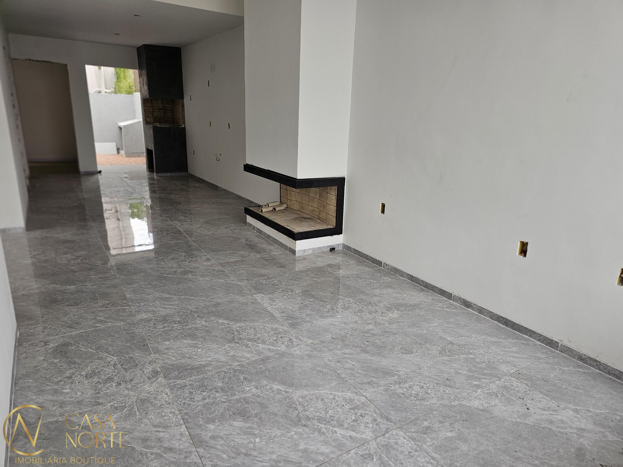 Casa à venda com 3 quartos, 80m², 1 suíte, 2 vagas, Rua Luzinete Alves Aragon no bairro Hípica em Porto Alegre