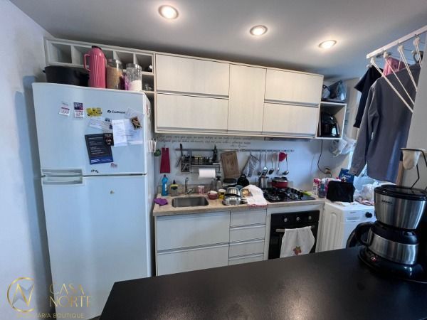 Apartamento à venda com 2 quartos, 46m², 1 vaga, Rua Coronel Massot no bairro Cristal em Porto Alegre