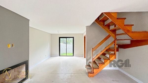 Casa de Condomínio à venda com 3 quartos, 96m², 1 suíte, 2 vagas, Rua Liberal no bairro Tristeza em Porto Alegre