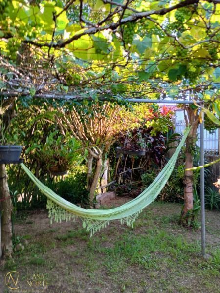 Terreno à venda  com 300m², Rua Doutor Egydio Michaelsen no bairro Cavalhada em Porto Alegre