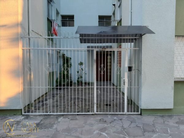 Apartamento à venda com 2 quartos, 51m², Avenida Capivari no bairro Cristal em Porto Alegre