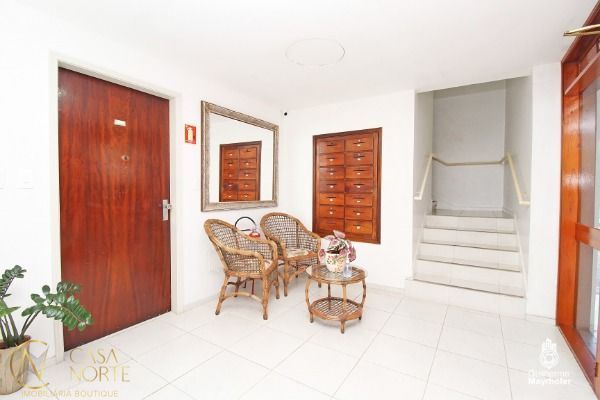 Apartamento à venda com 3 quartos, 102m², 1 suíte, 1 vaga, Rua Dezessete de Junho no bairro Menino Deus em Porto Alegre