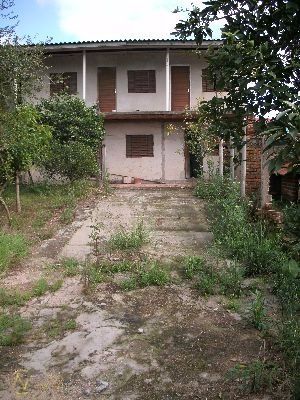 Terreno à venda  com 317m², Avenida da Serraria no bairro Espírito Santo em Porto Alegre