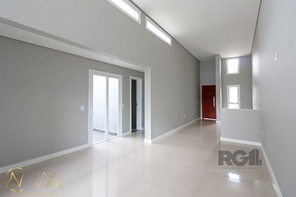 Casa de Condomínio à venda com 3 quartos, 102m², 1 suíte, 2 vagas, Rua Jean Vardaramatos no bairro Hípica em Porto Alegre