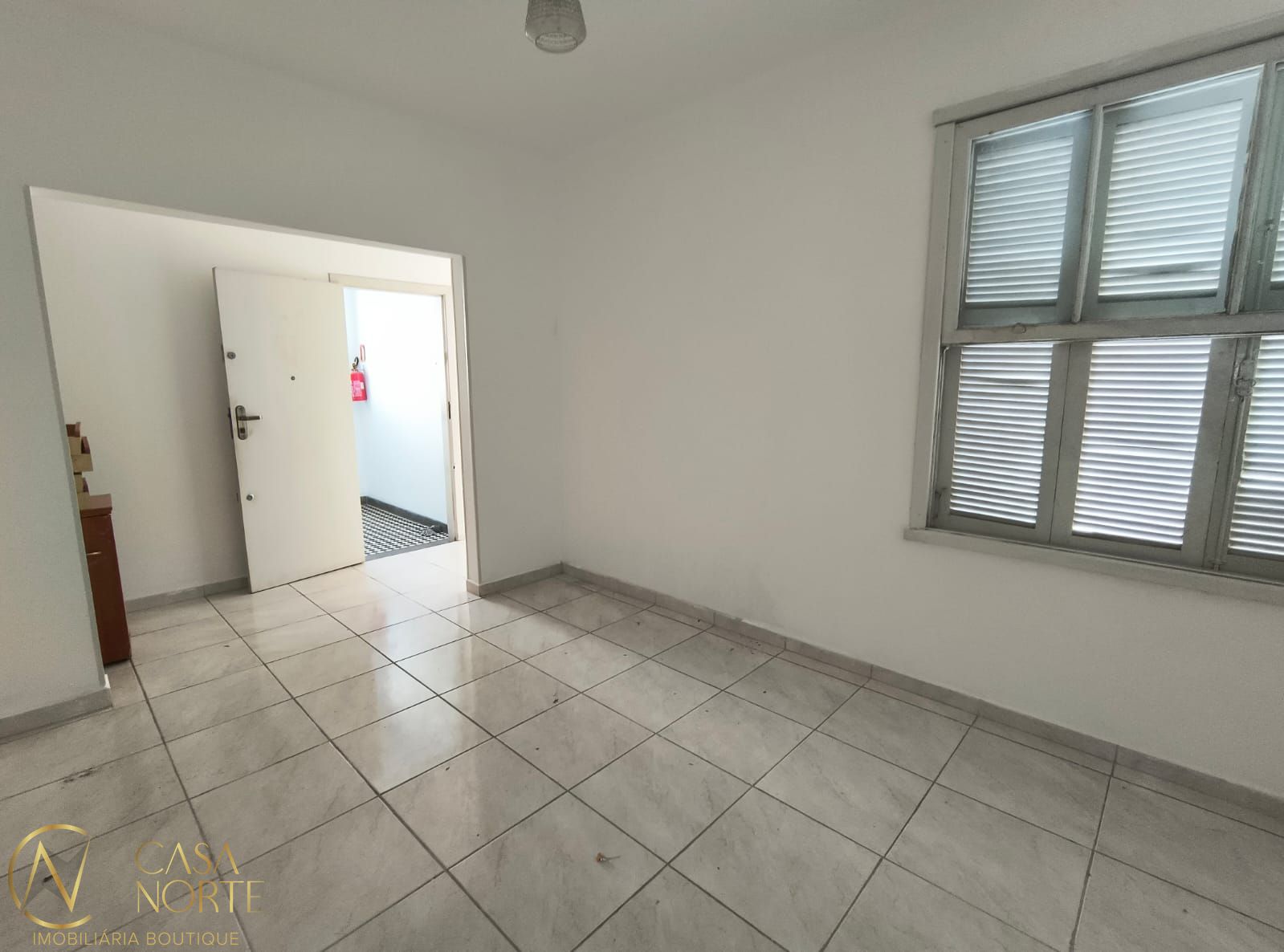 Apartamento à venda com 2 quartos, 106m², Rua Fonseca Ramos no bairro Medianeira em Porto Alegre