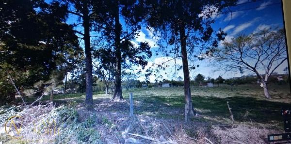 Terreno à venda  com 3060m², Avenida Edgar Pires de Castro no bairro Lageado em Porto Alegre