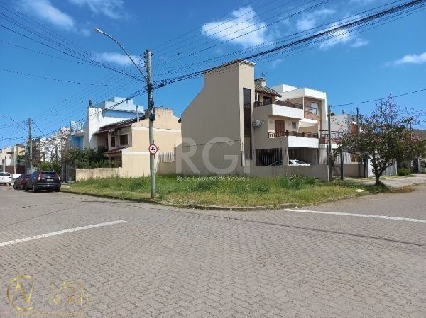 Terreno à venda  com 199m², Rua Manaca no bairro Hípica em Porto Alegre