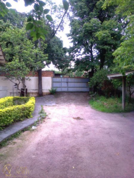 Terreno à venda  com 1577m², Rua Doutor Pereira Neto no bairro Tristeza em Porto Alegre