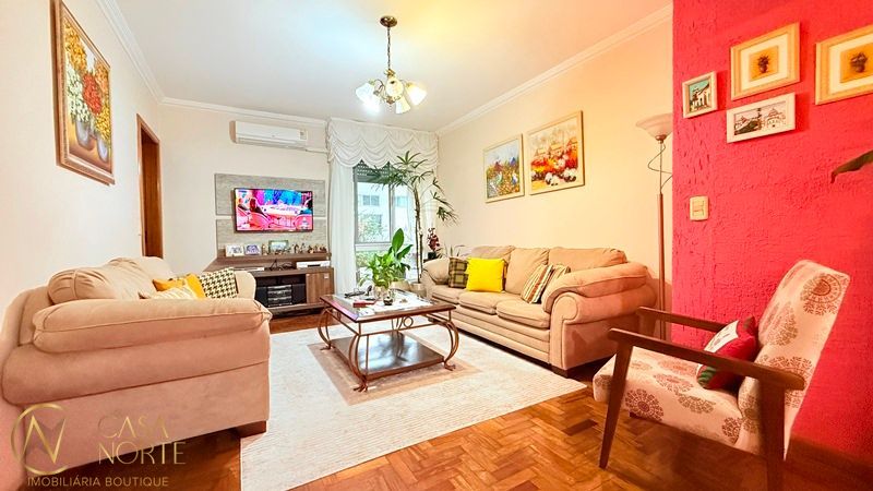 Apartamento à venda com 3 quartos, 120m², 2 vagas, Rua Dona Amélia no bairro Menino Deus em Porto Alegre