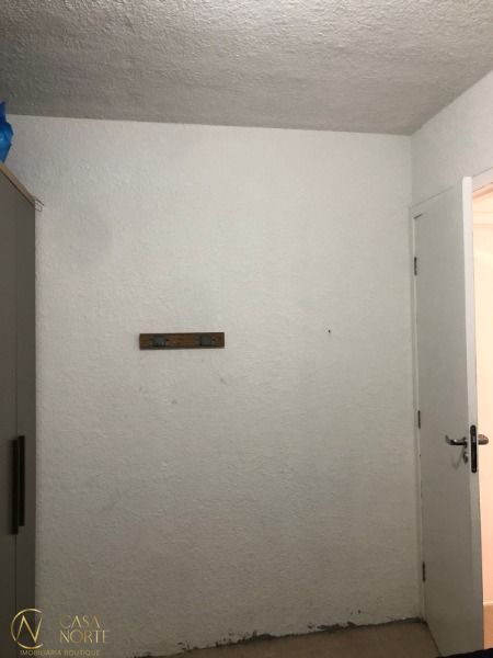Apartamento à venda com 2 quartos, 42m², 1 vaga, Rua Sabino Pereira Nunes no bairro Restinga em Porto Alegre