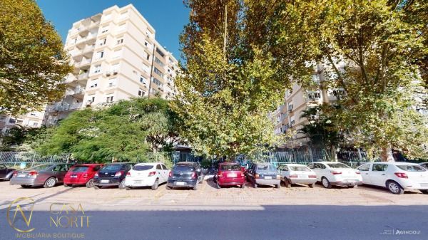 Apartamento à venda com 2 quartos, 81m², Avenida Guaíba no bairro Vila Assunção em Porto Alegre