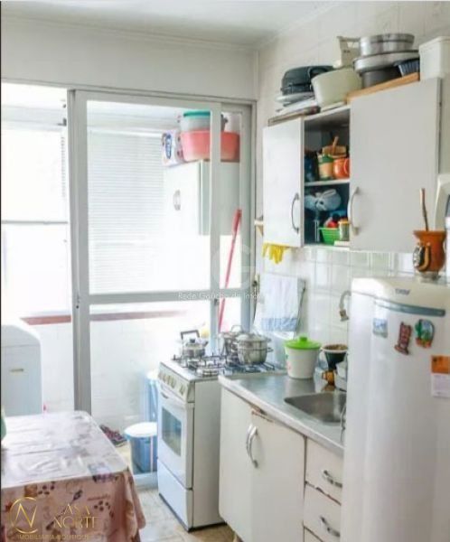 Cobertura à venda com 1 quarto, 91m², 2 vagas, Rua Sepe Tiaraju no bairro Teresópolis em Porto Alegre