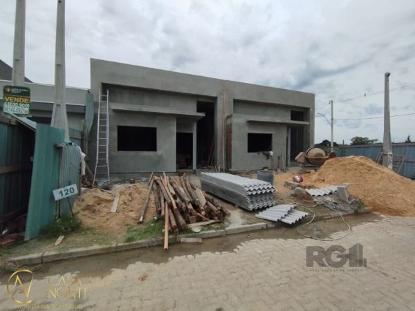 Casa de Condomínio à venda com 3 quartos, 95m², 1 suíte, 2 vagas, Avenida Juca Batista no bairro Hípica em Porto Alegre