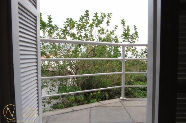 Casa de Condomínio à venda com 3 quartos, 198m², 1 suíte, 2 vagas, Rua Padre João Batista Reus no bairro Vila Conceição em Porto Alegre