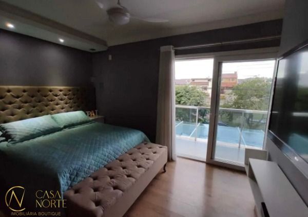 Casa à venda com 3 quartos, 154m², 1 suíte, 2 vagas, Rua Guatambu no bairro Hípica em Porto Alegre