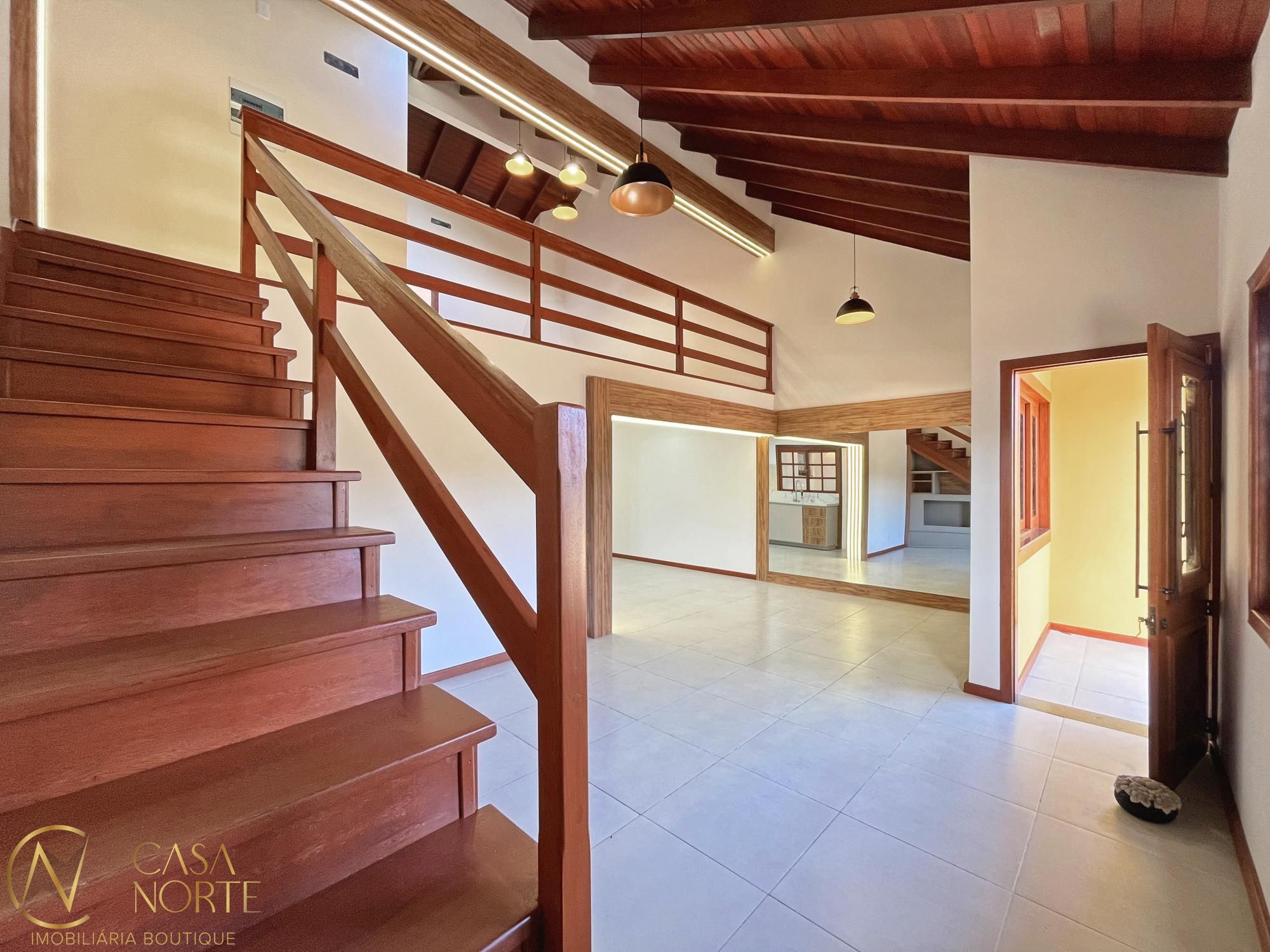 Casa de Condomínio à venda com 3 quartos, 160m², 1 suíte, 2 vagas, Rua Jean Vardaramatos no bairro Hípica em Porto Alegre